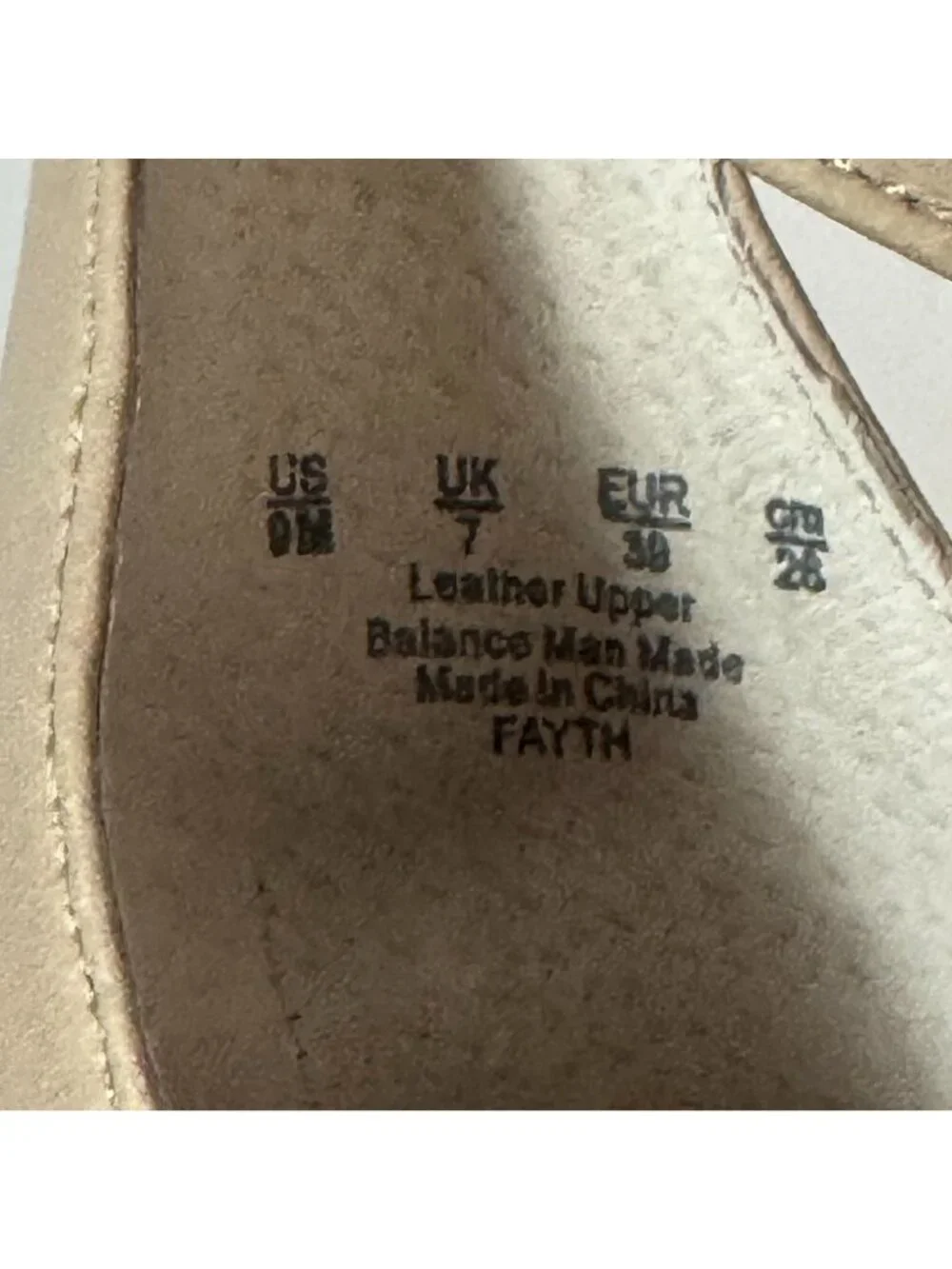 Franco Sarto Fayth Beige Pointed Toe Leather Wedge Heels Size 9